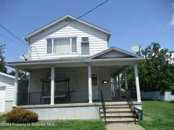 147 W Henderson St, Old Forge, PA 18518