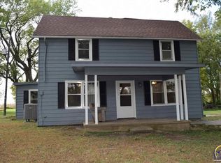 6436 SE 2nd St, Tecumseh, KS 66542