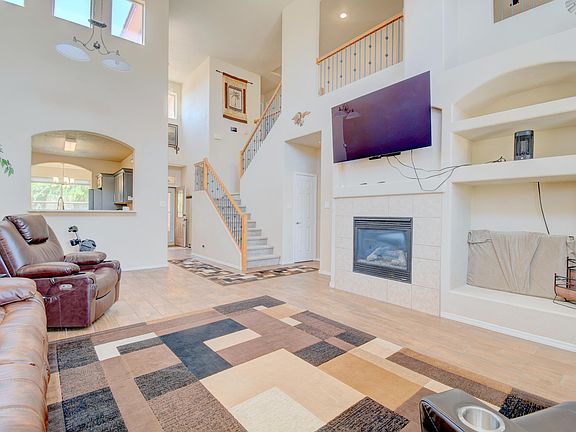 4th image of 2139 Violeta Cir SE