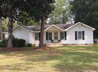 78 4th St, Folkston, GA 31537