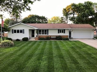 502 8th Ave E, Cresco, IA 52136