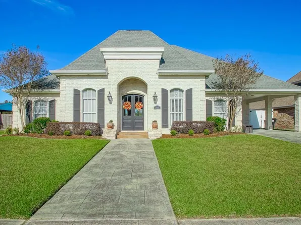 2444 S Lake Blvd, Violet, LA 70092