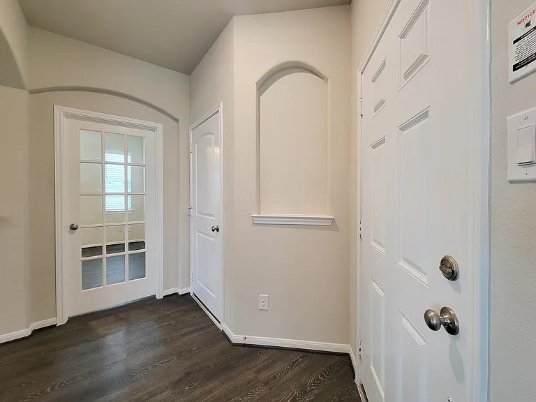 10423 Astor Point Trl — Photo 4
