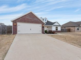357 N Otoe St, Farmington, AR 72730