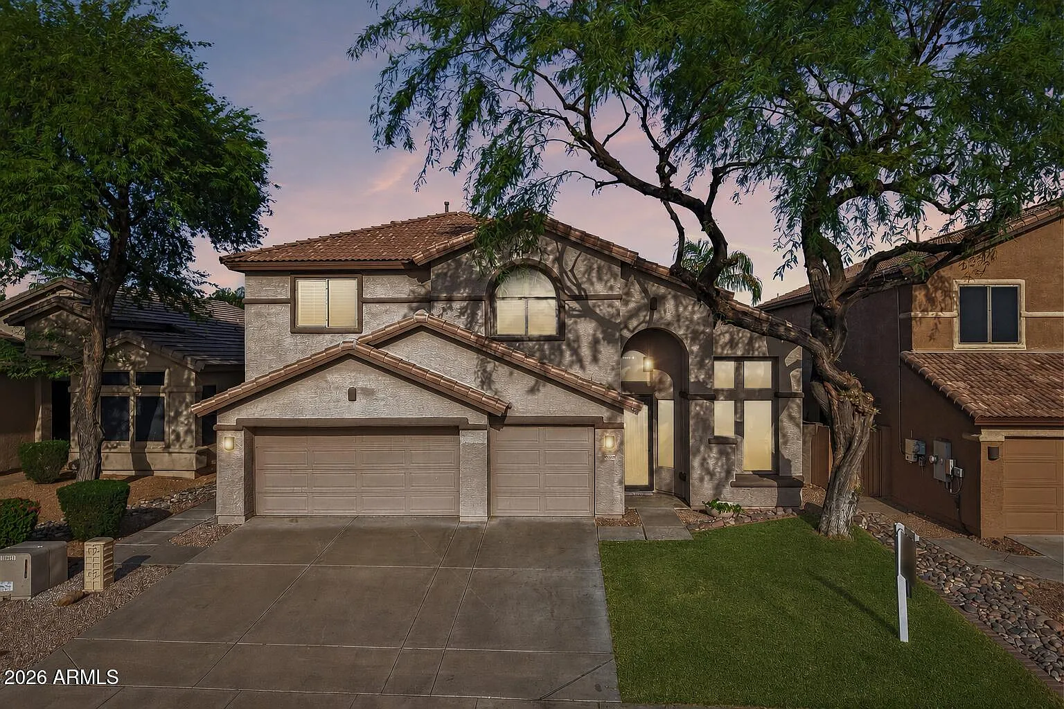 3 bed, 2.5 bath, 2350 sqft, $4,150 — Photo 1