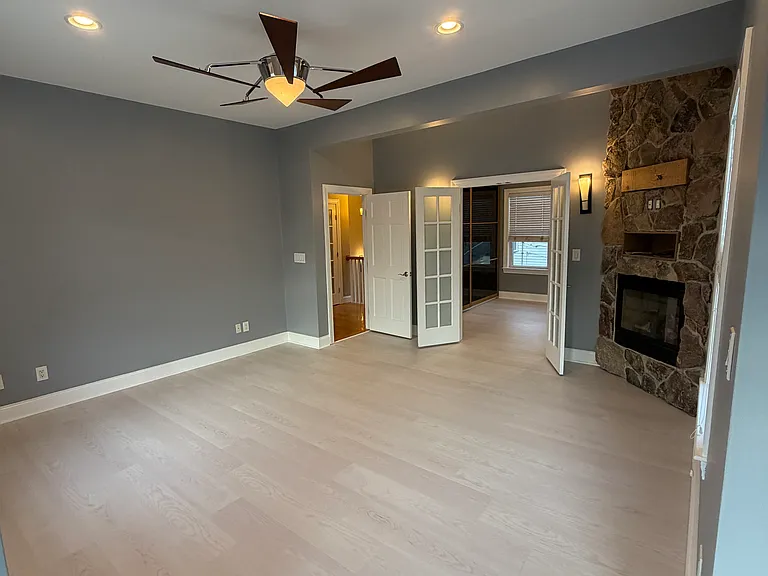 285 Crescent Ave #3 — Photo 2