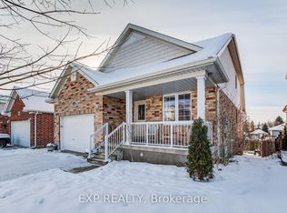 36 Washburn Dr, Guelph, ON N1E 0B6