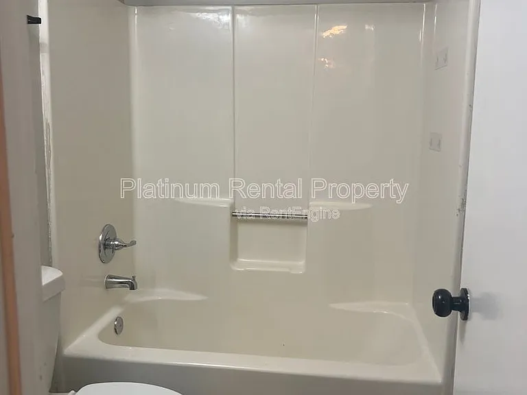 1614 Riverside Trl NE — Photo 18