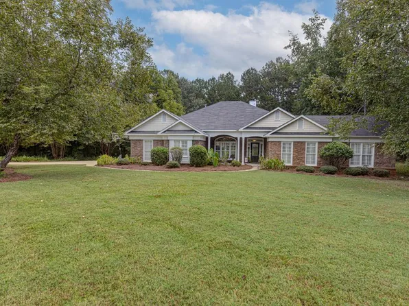8826 Greenleaf Dr, Columbus, GA 31904