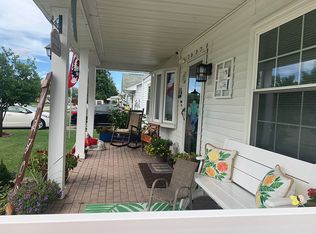 26024 Waldorf St, Roseville, MI 48066