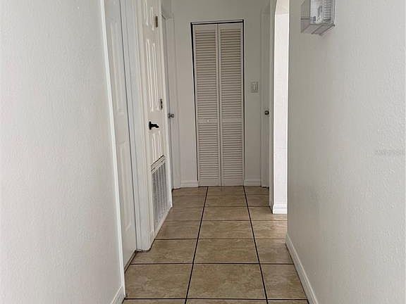 4th image of 101 Gardenia Rd