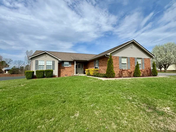 336 Springhurst Dr, Berea, KY 40403