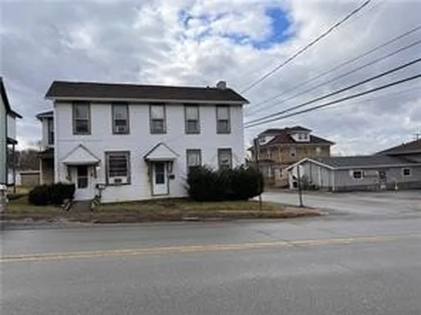 404-406 E Market St, Blairsville, PA 15717
