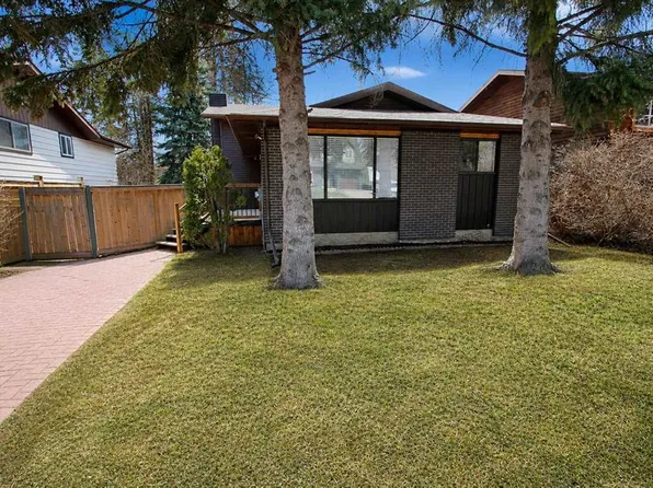 107 N Greig Dr, Red Deer, AB T4P 2N4