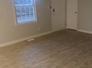 1435 E Manchester Rd, Spring Lake, NC 28390