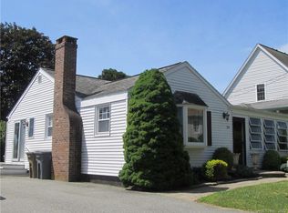 28 Whitecap Rd, Niantic, CT 06357