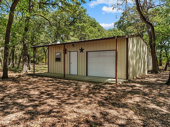 2nd image of 342 Oak Dr