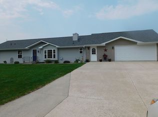 2207 16th St, Perry, IA 50220