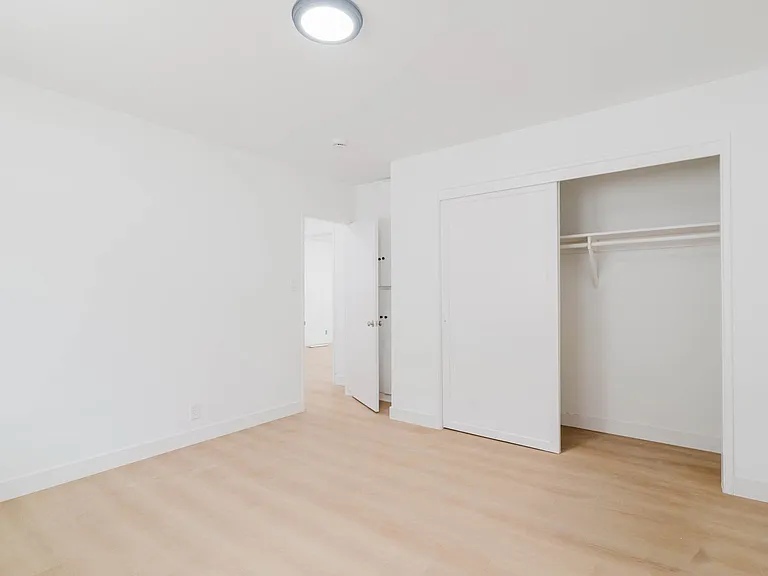 1217 N Kingsley Dr #4 — Photo 13