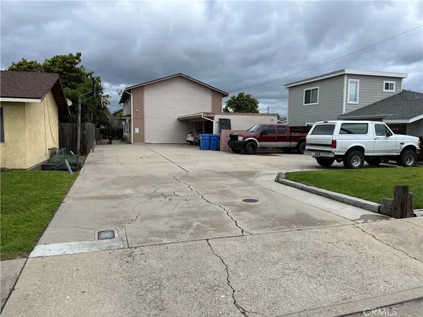 1051 Trouville Ave, Grover Beach, CA 93433