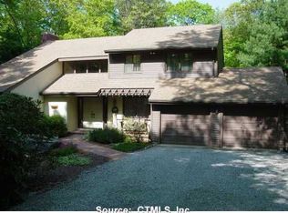 320 Summer Hill Rd, Madison, CT 06443