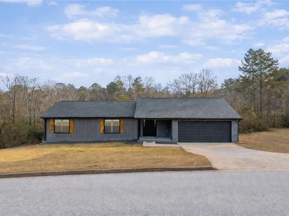 1786 Dunbarton Dr, Lithonia, GA 30058