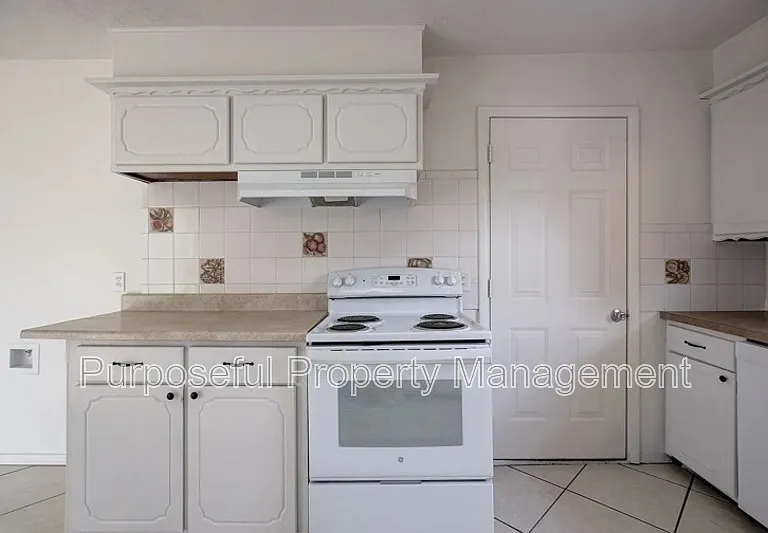 3009 SE 20th St — Photo 14