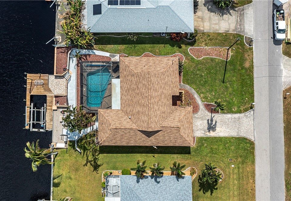 1st image of 3417 SE 17th Pl