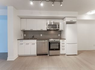 295 Adelaide St W #201, Toronto, ON M5V 0L4