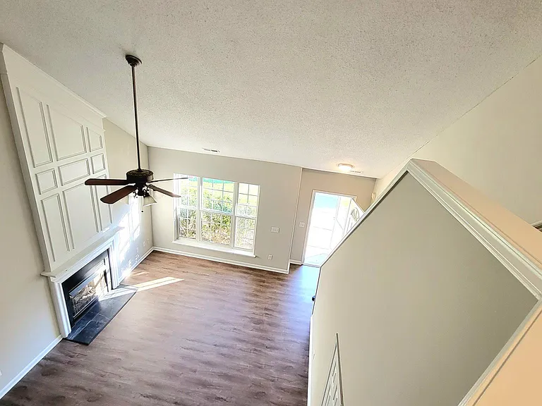 143 Brentfield Loop — Photo 4