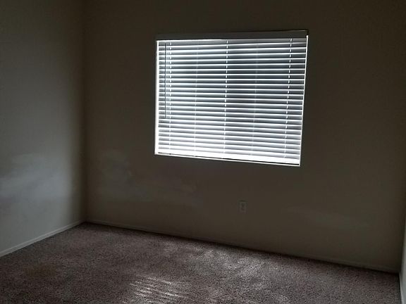 5th image of 2110 Los Feliz St Unit 1057