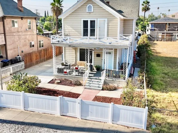 2950 9th St, Riverside, CA 92507