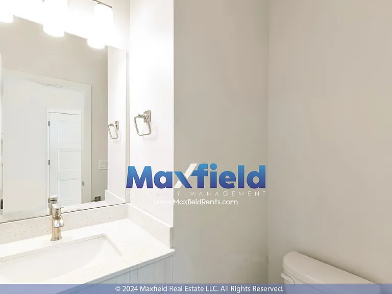 315 N Tidwell St — Photo 13