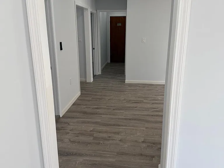 17 Jones St #2 — Photo 12