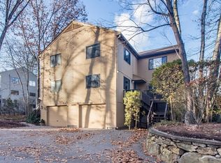 177 Leland Farm Rd UNIT 177, Ashland, MA 01721