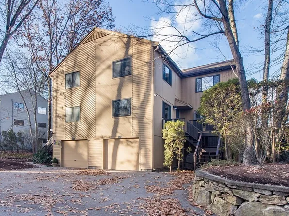 177 Leland Farm Rd Unit 177, Ashland, MA 01721