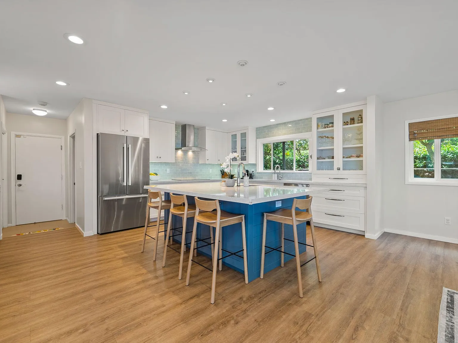 5349 Kahalakua St — Photo 2