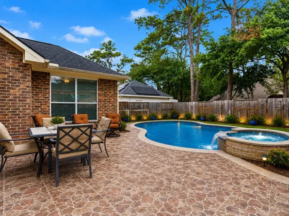 9722 Blue Cruls Way, Spring, TX 77379