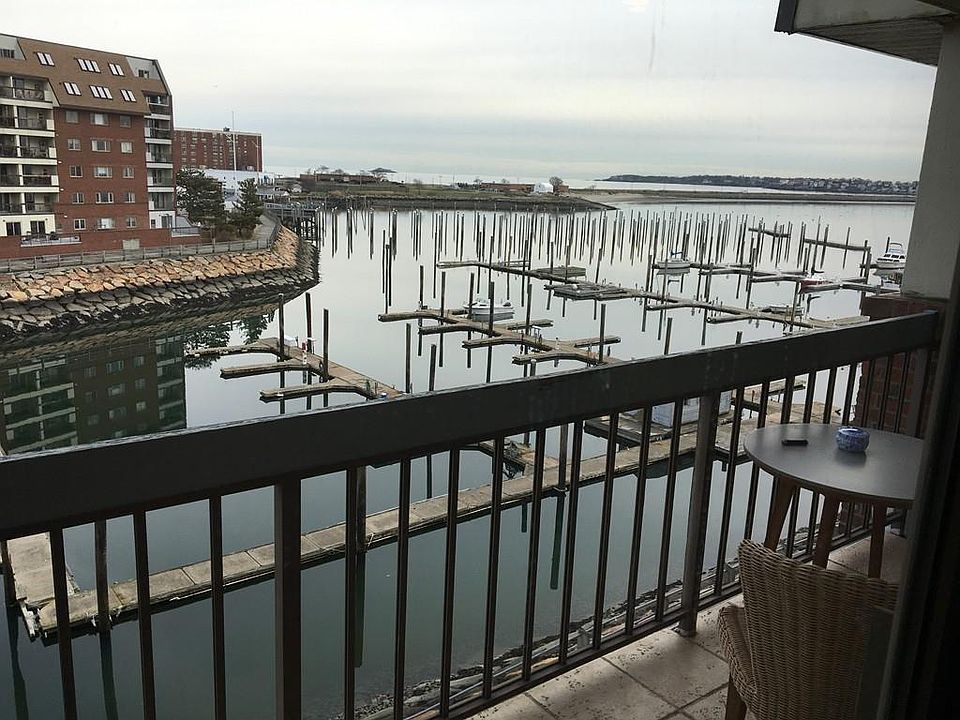 1st image of 154 Lynnway Unit 408