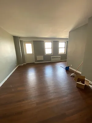 Rented by Abba Realty Associates INC | media 7