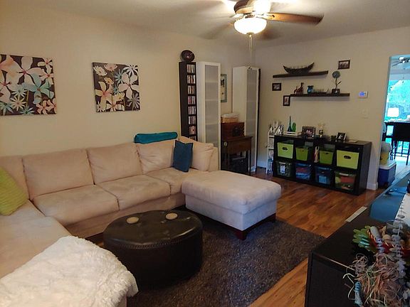 2nd image of 8435 Norwood Dr