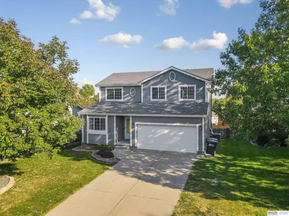 14714 Meredith Ave, Omaha, NE 68116