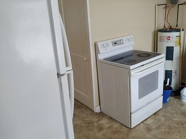 120 Maggard Pl — Photo 8