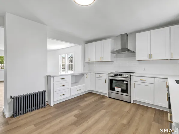 59 Lenox Avenue, Stratford, CT 06615