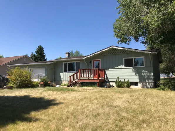 724 Lombard St, Salmon, ID 83467