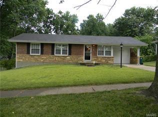 1290 Chambers Rd, Saint Louis, MO 63137
