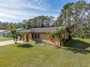 6101 Broken Arrow Dr, New Port Richey, FL 34653