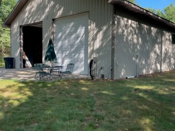 566 Marzinski Rd, Manistee, MI 49660