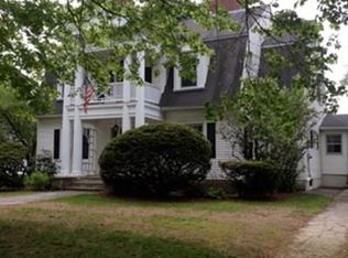 543 Andover St, Lowell, MA 01852