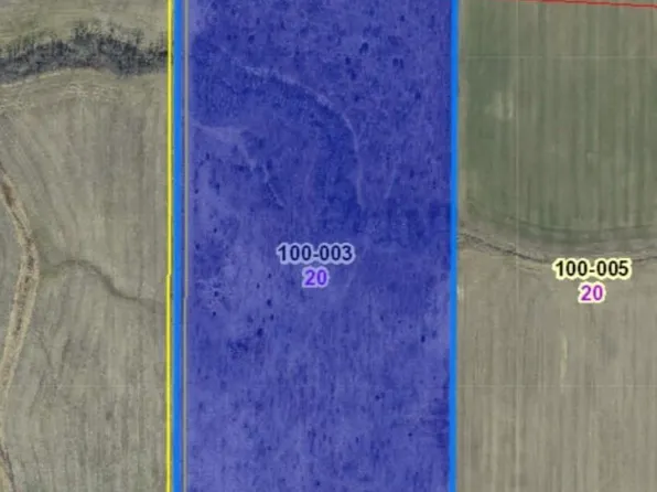 500 North St, Patoka, IL 62875